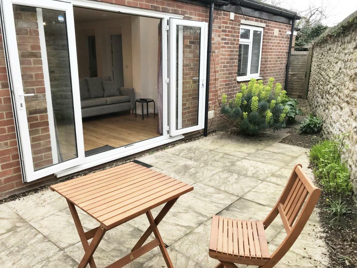 An Entire 2Bed, Headington, Oxfordアパートメント エクステリア 写真